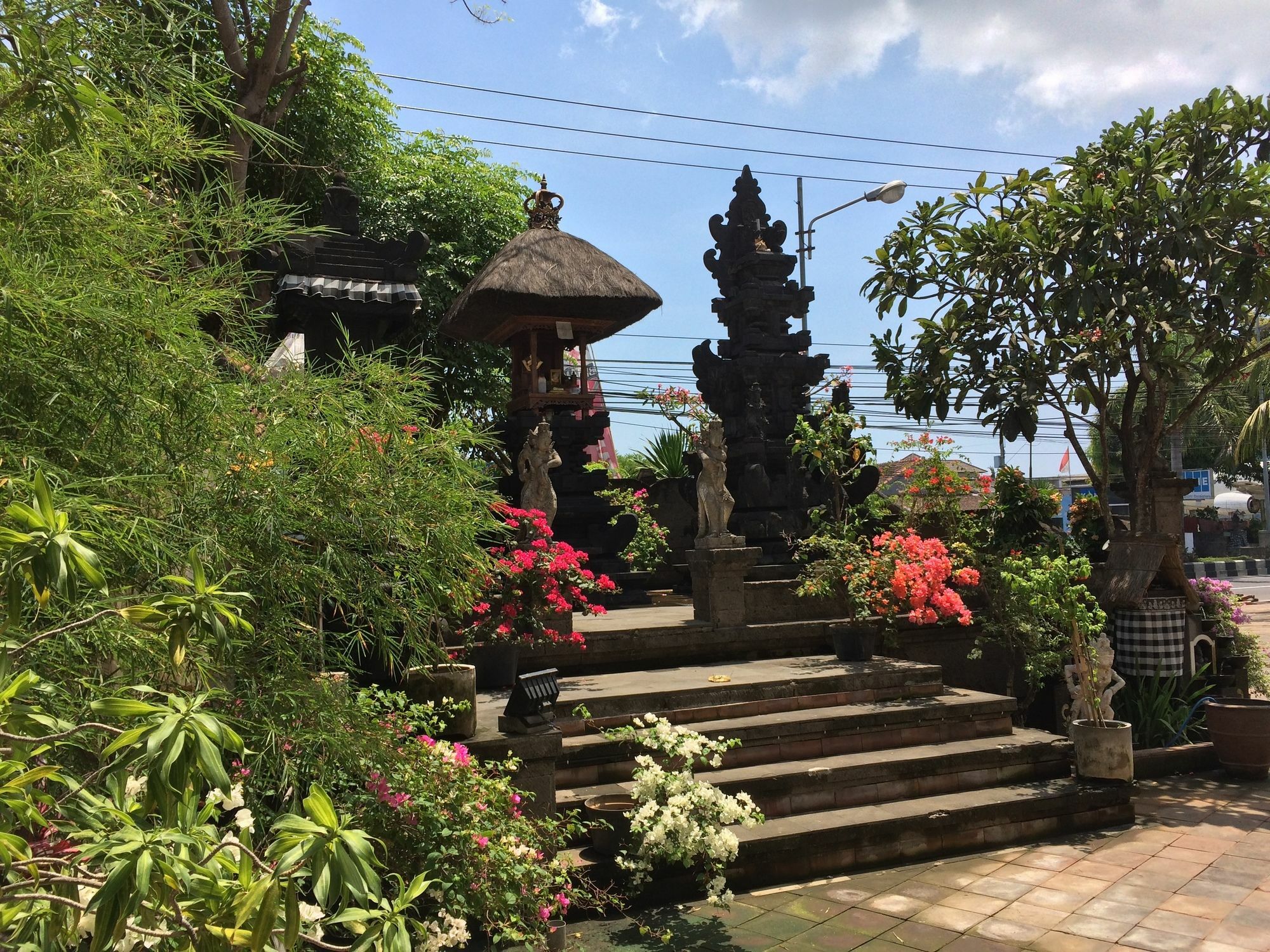 Maxi Hotel Kedonganan Jimbaran Exteriér fotografie